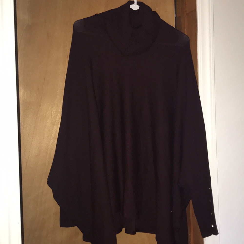 Loose turtle neck sweater